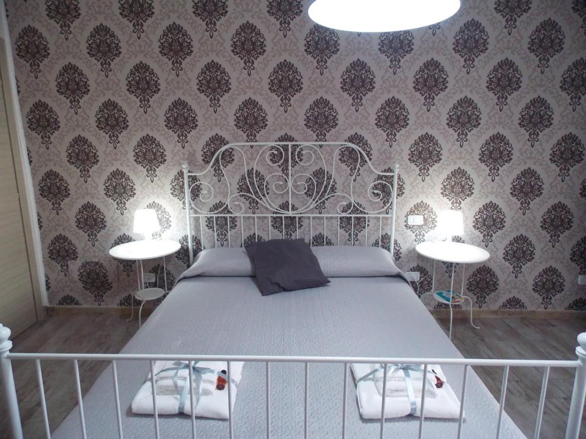 Bed and Breakfast Il Vicoletto Frascineto Екстер'єр фото