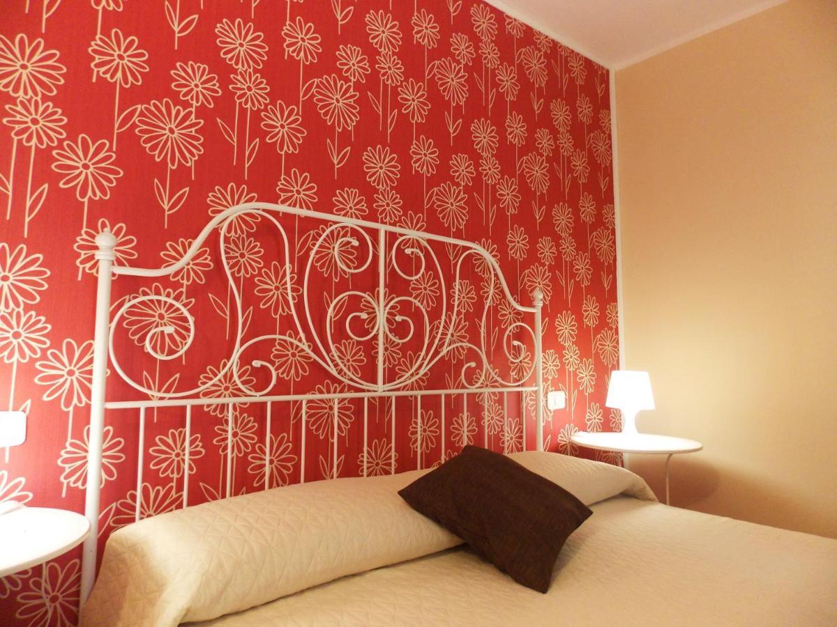 Bed and Breakfast Il Vicoletto Frascineto Екстер'єр фото