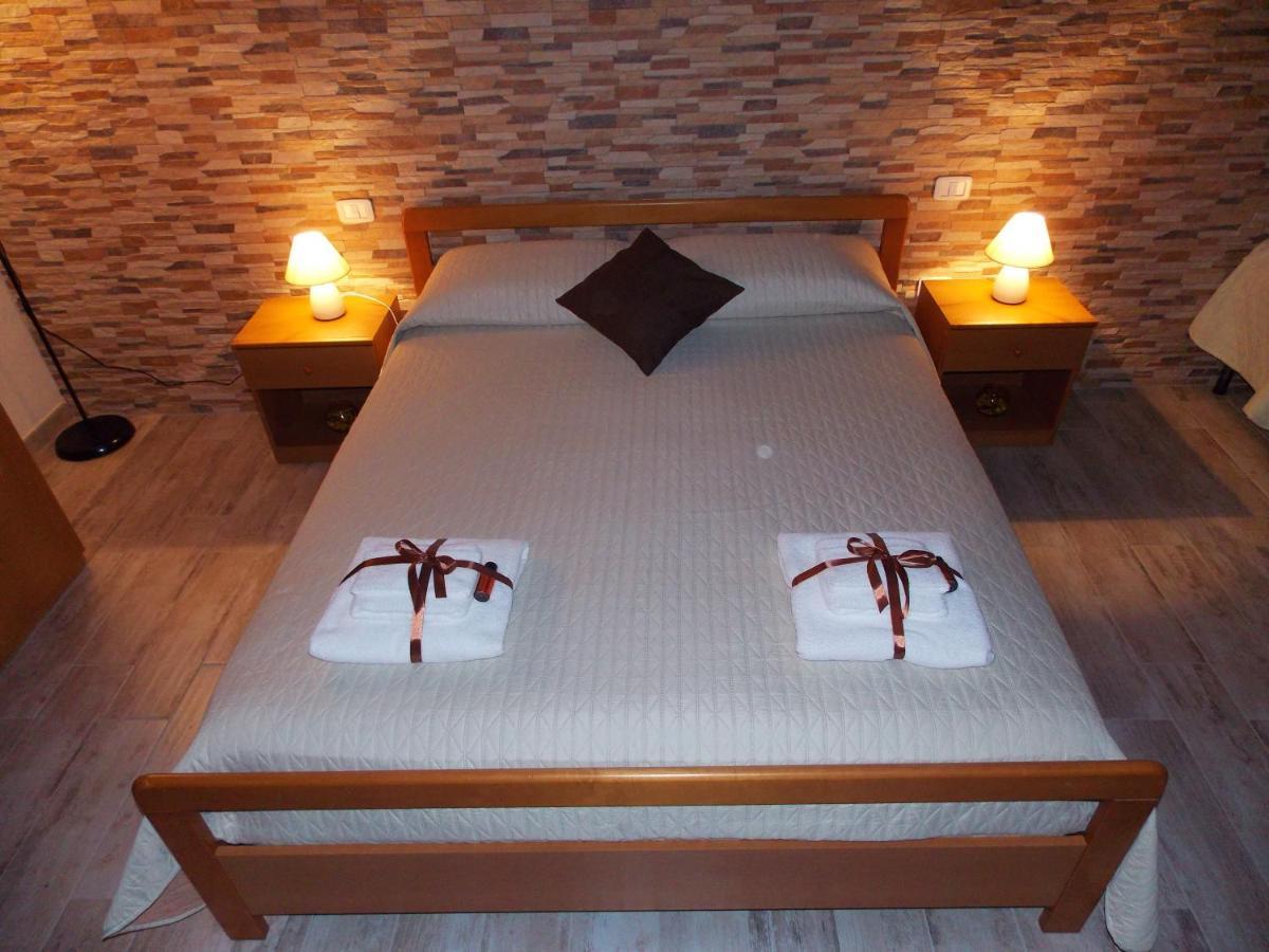 Bed and Breakfast Il Vicoletto Frascineto Номер фото